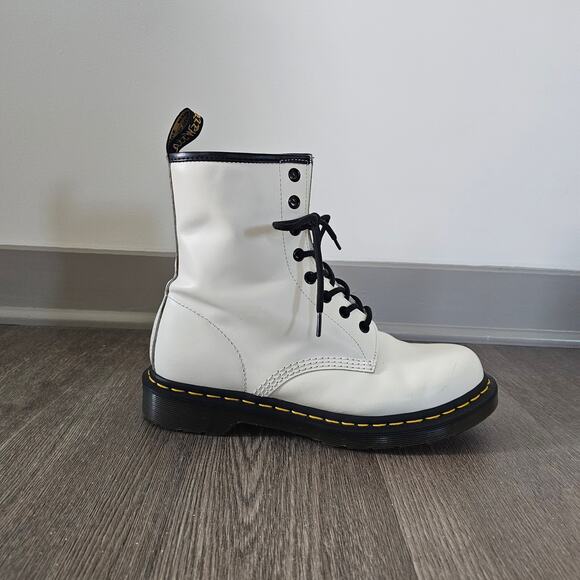Dr. Martens 1460 Pascal White Leather Combat Boots Size 9 - Picture 2 of 8